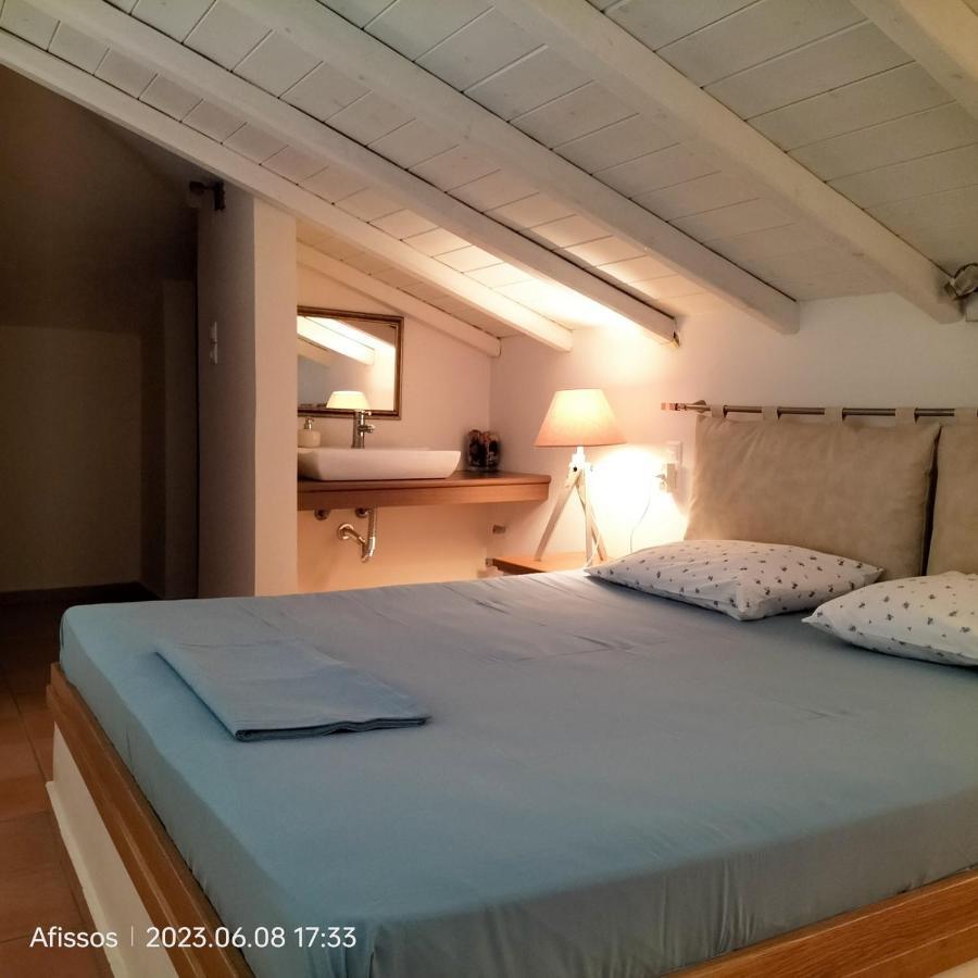 Villas On The Rock Афисос Екстериор снимка