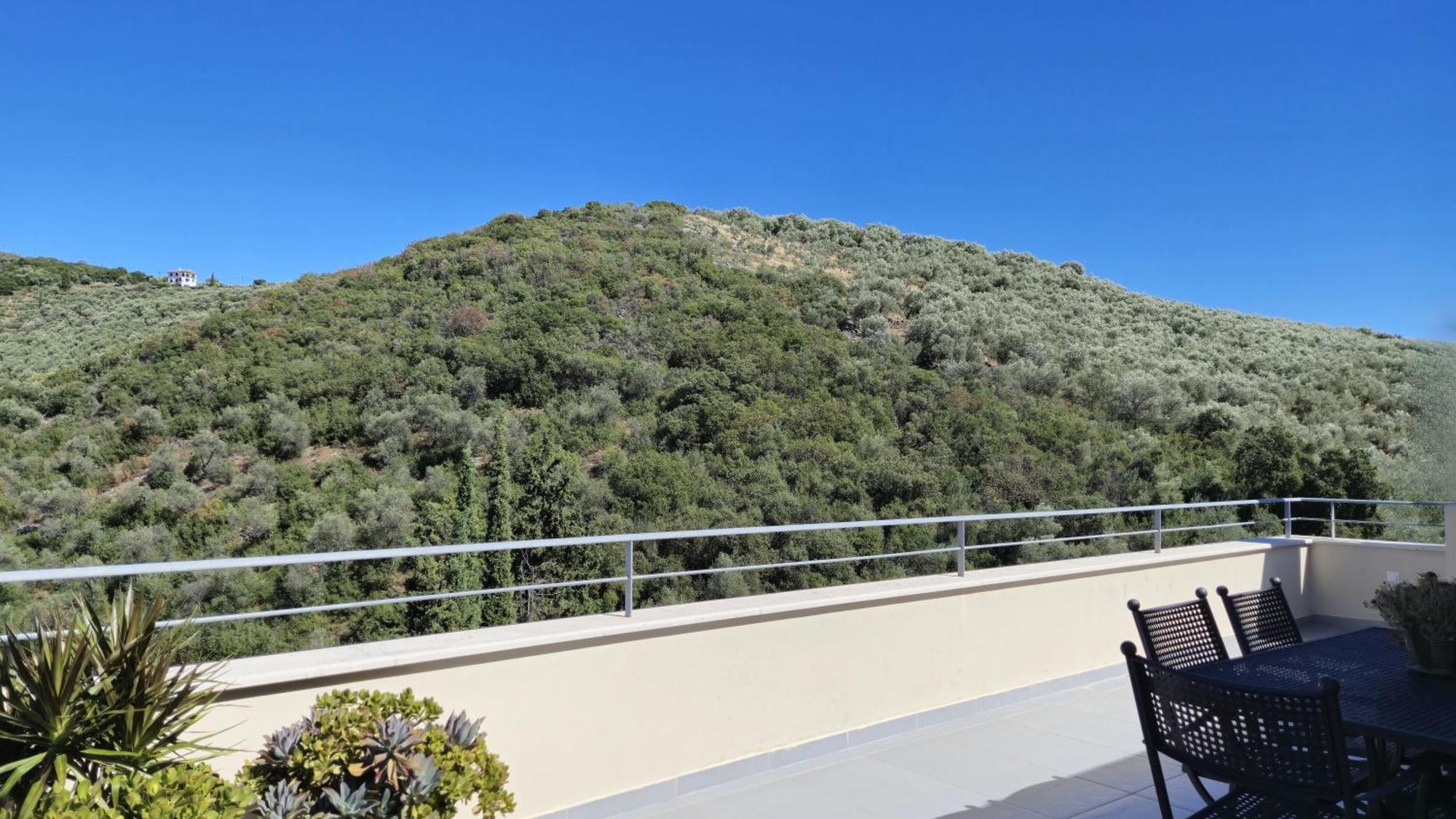 Villas On The Rock Афисос Екстериор снимка